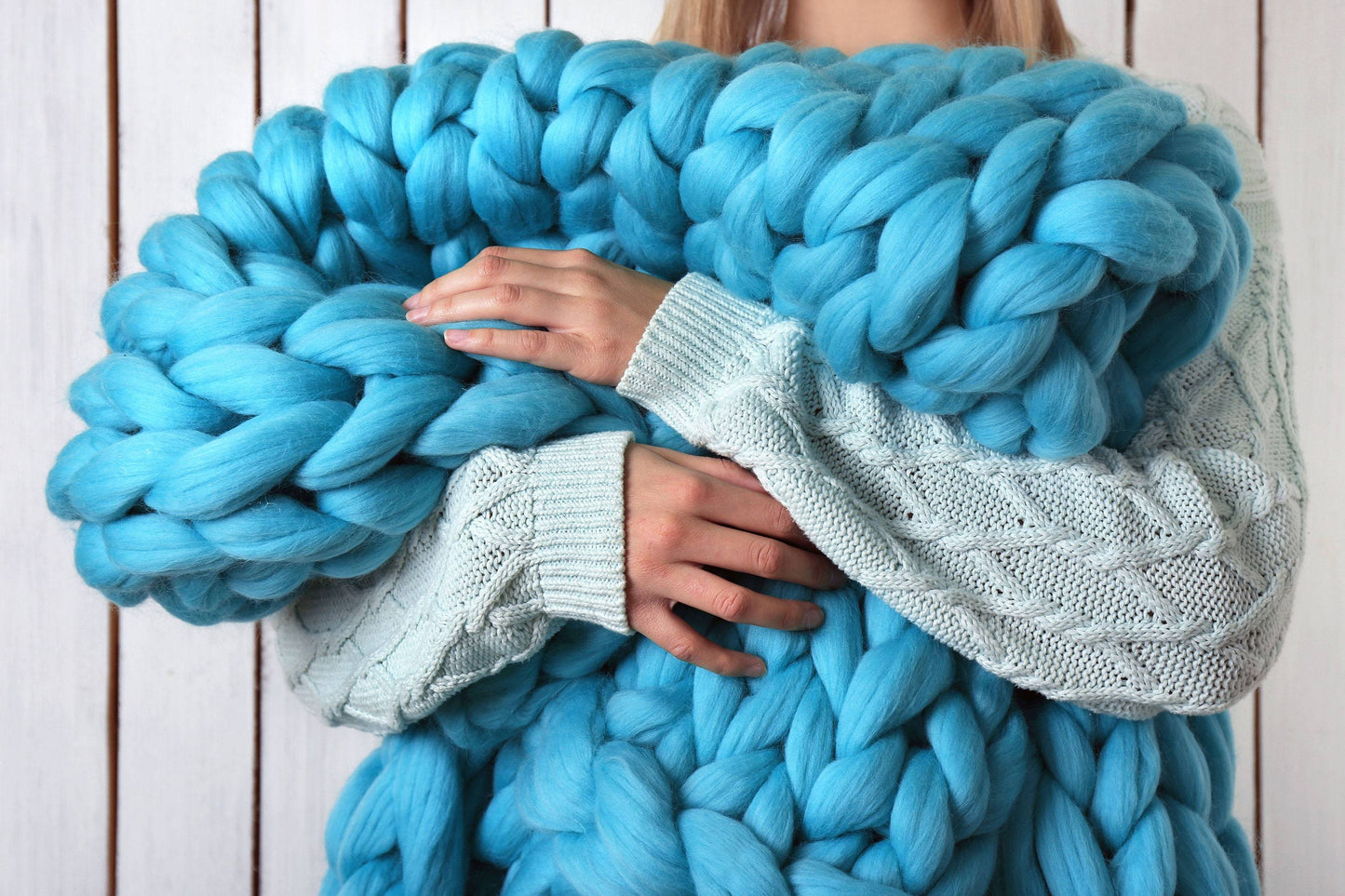 Teal Blue Wool Roving Merino- Spin into Yarn, Needle Felt wet felt, weave, knit, all Crafts, cover soap,tapestry weaving,wool top
