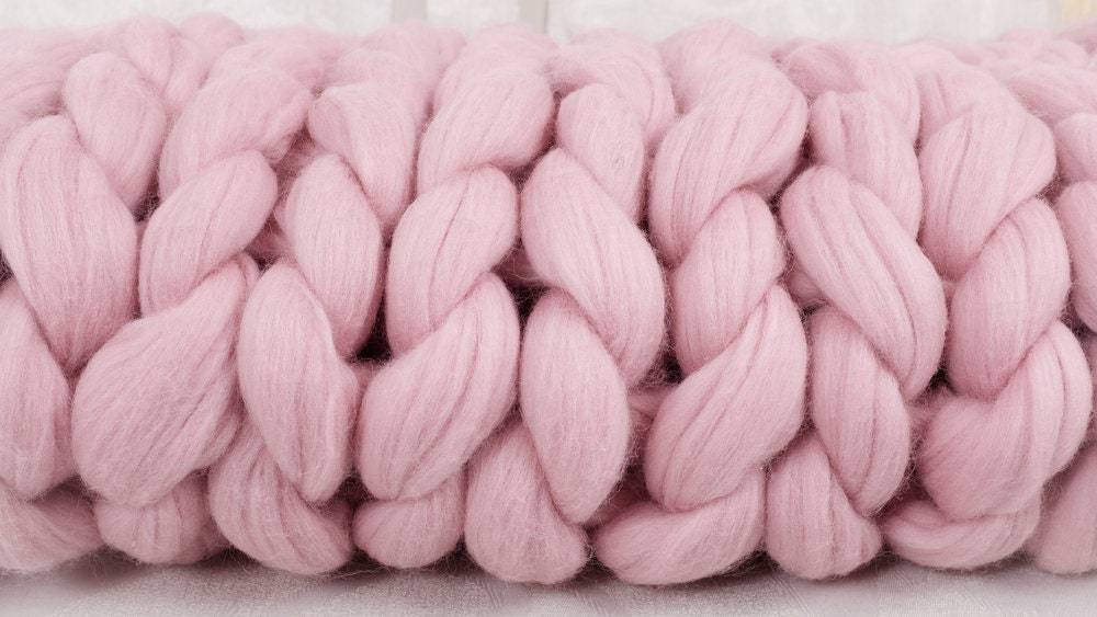 Rose Quartz Pink  Chunky Knit Blanket -Super Chunky Knit Merino Wool 40" x 60" Throw Blanket Giant Knit, Bulky Knit Blanket Cuddly Soft!