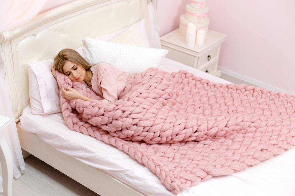 Rose Quartz Pink  Chunky Knit Blanket -Super Chunky Knit Merino Wool 40" x 60" Throw Blanket Giant Knit, Bulky Knit Blanket Cuddly Soft!