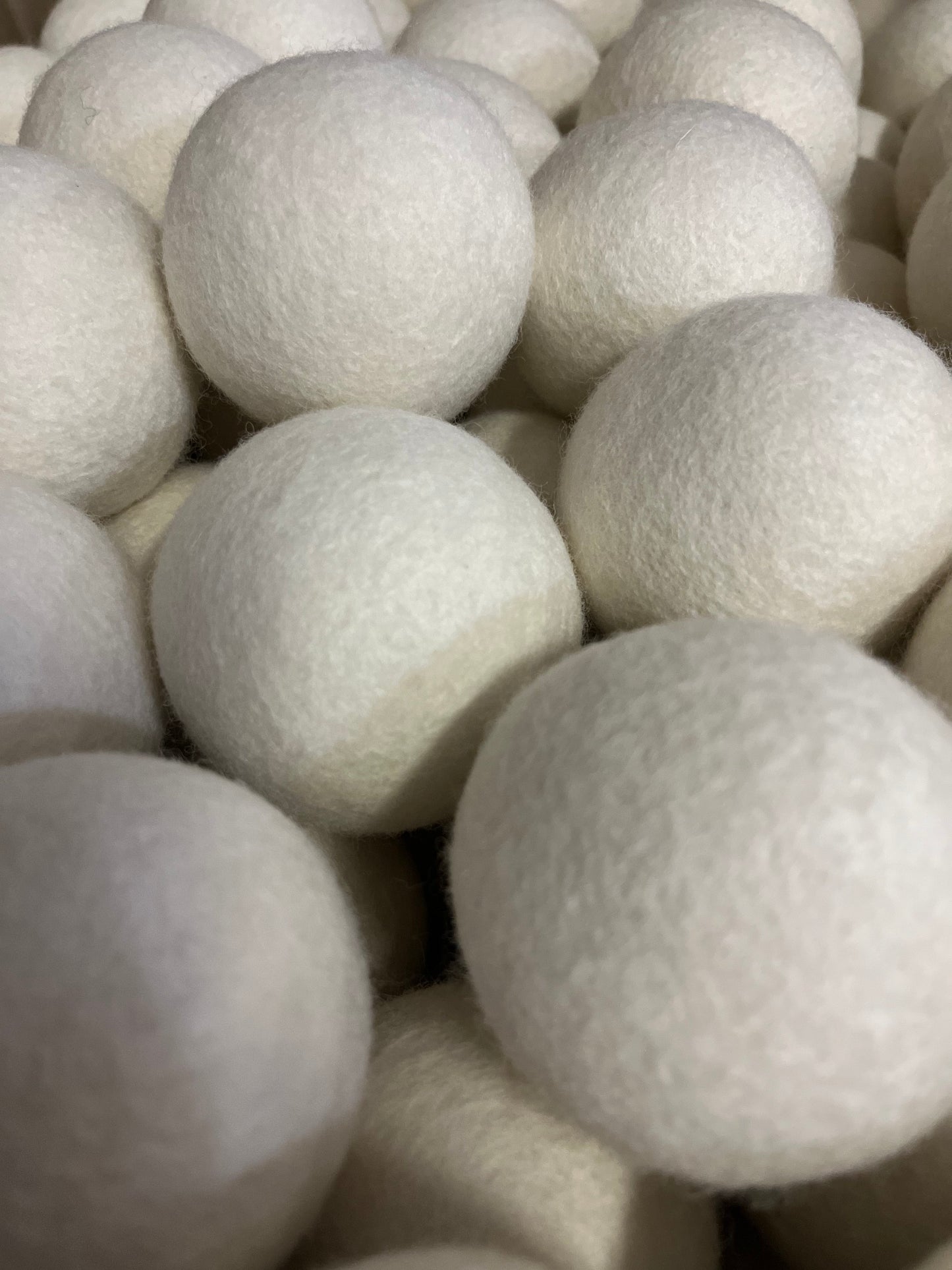 2000 All Wool Dryer Balls (White)