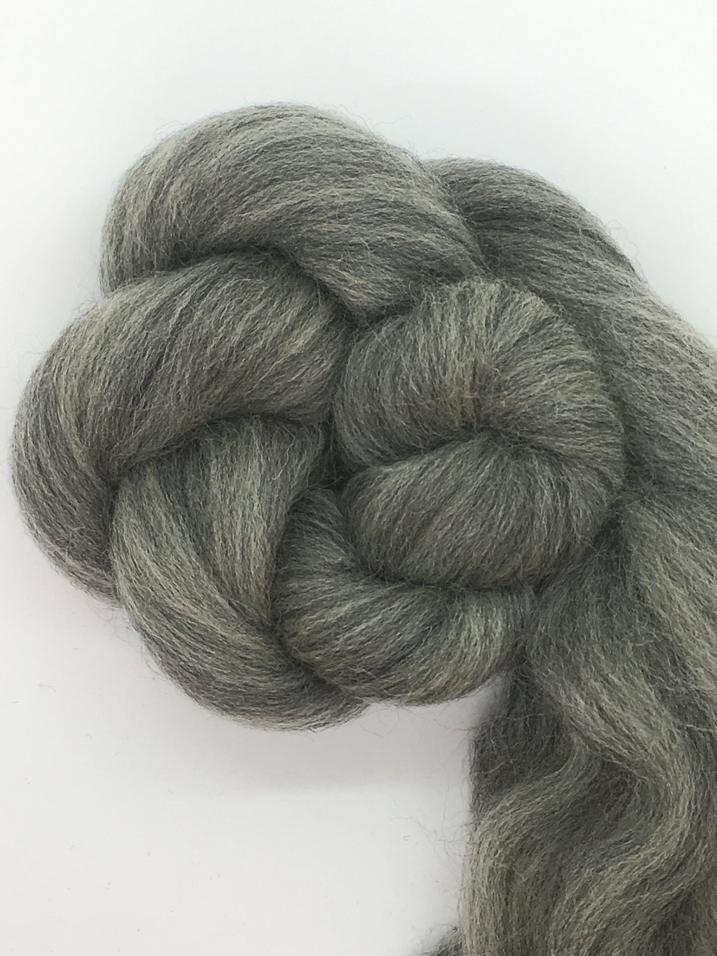 1 lb Gray Wool Roving