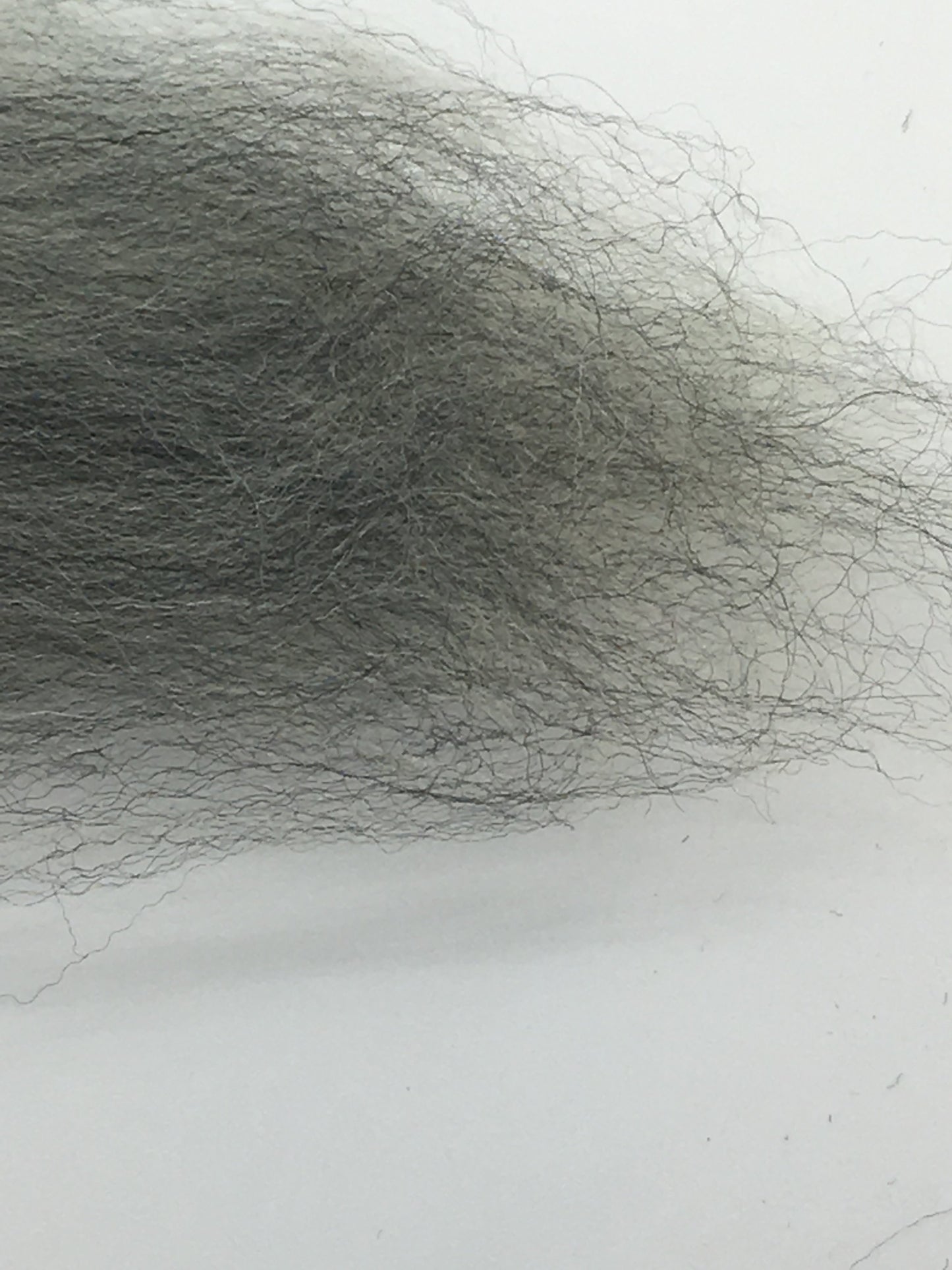 1 lb Gray Wool Roving