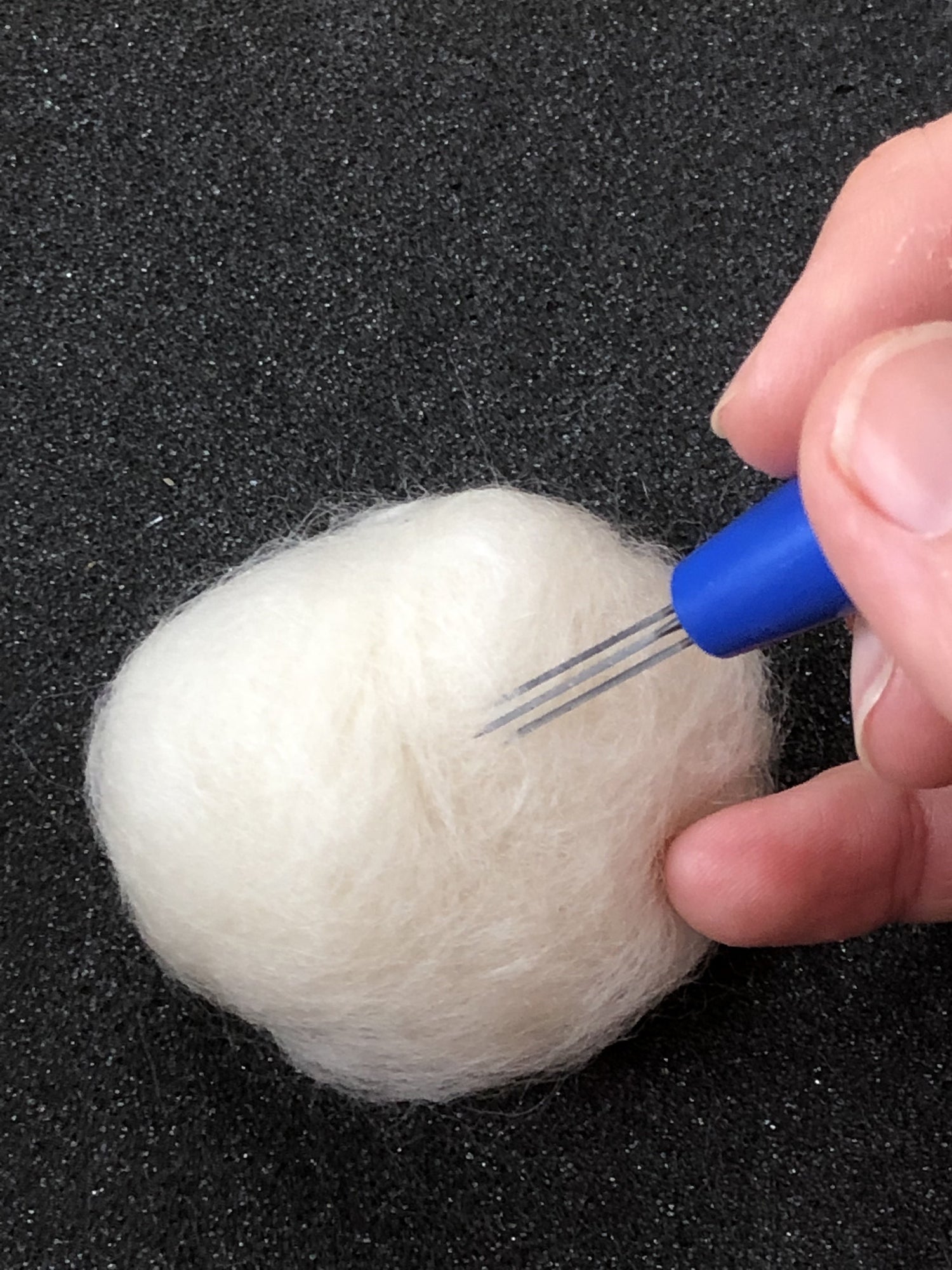 DIY - 13 lb BULK Natural White Wool Roving Fiber for making Chunky Large  Knit Blanket