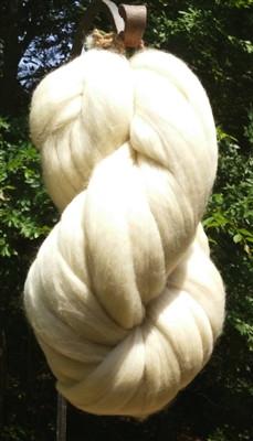 Premium Quality Spinning Dyeing Crafting Fiber wool  Roving
