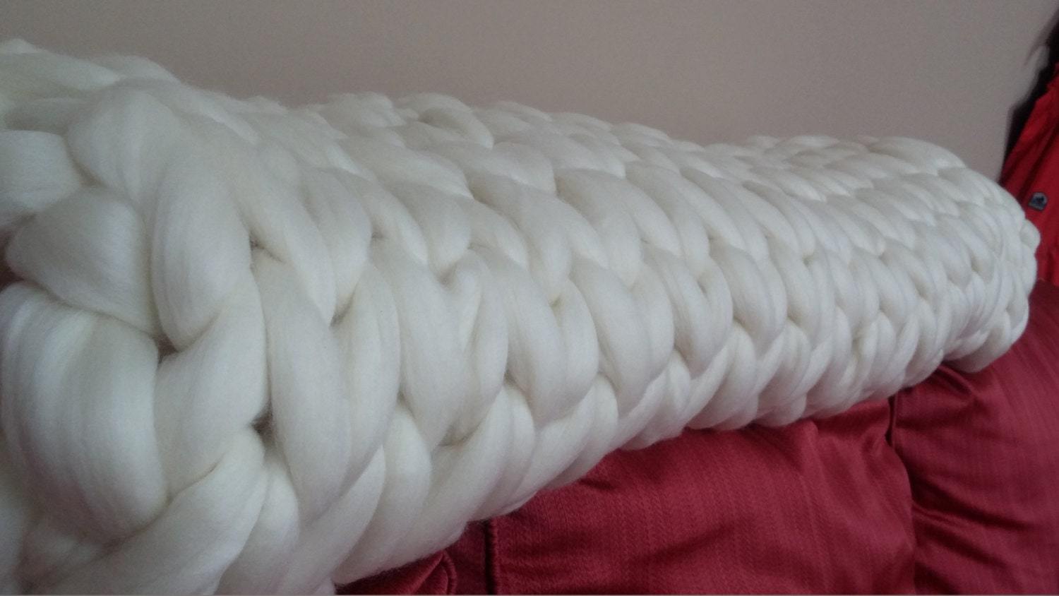  Vaveren Thick Chunky Yarn Chunky Wool Yarn Bulky Yarn for  Crocheting Arm Knitting Yarn Weight Yarn Knit Yarn for Knitted Blanket Mat  Weaving Sweater, White