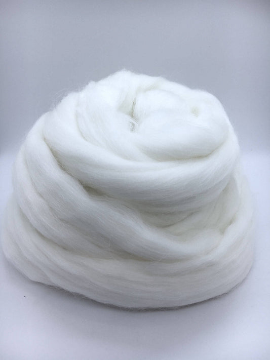 Diamond Bright White Merino Wool Roving