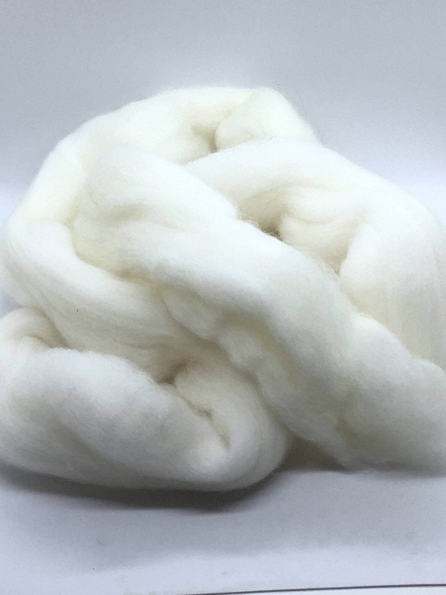 Natural White Wool Roving, Spin wool, Spin Fiber, White Wool Roving, Wool for felting, Wool Roving, Wool top, Wool for Spinning, FREE SHIP