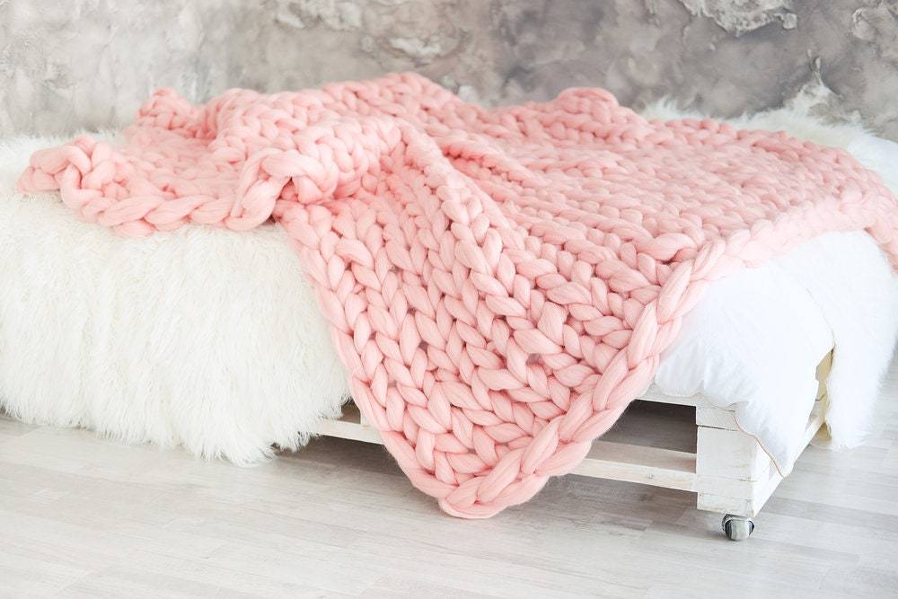 Rose Quartz Pink  Chunky Knit Blanket -Super Chunky Knit Merino Wool 40" x 60" Throw Blanket Giant Knit, Bulky Knit Blanket Cuddly Soft!