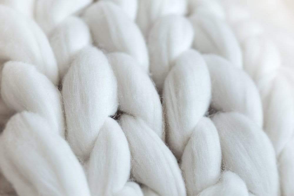 Bright WHITE Chunky Knit Blanket -Super Chunky Knit Merino Wool 40" x 63" Throw Blanket Giant Knit-Cuddly Ultra Soft