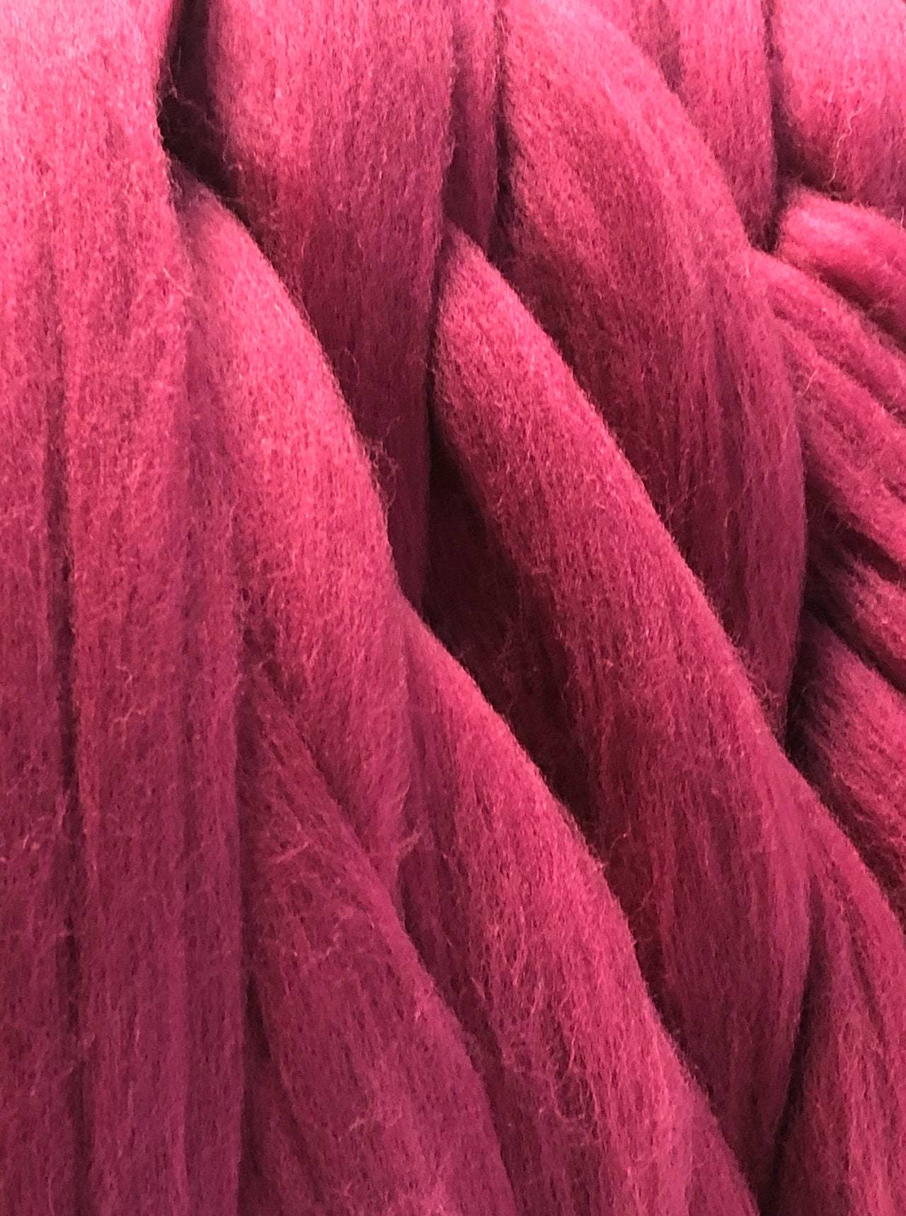 Burgundy Wine (Black Cherry) Merino Wool Top Roving - Spin into Yarn, Needle Felt, Wet felt, Spinning,Felting,Weaving, Knitting, wool roving